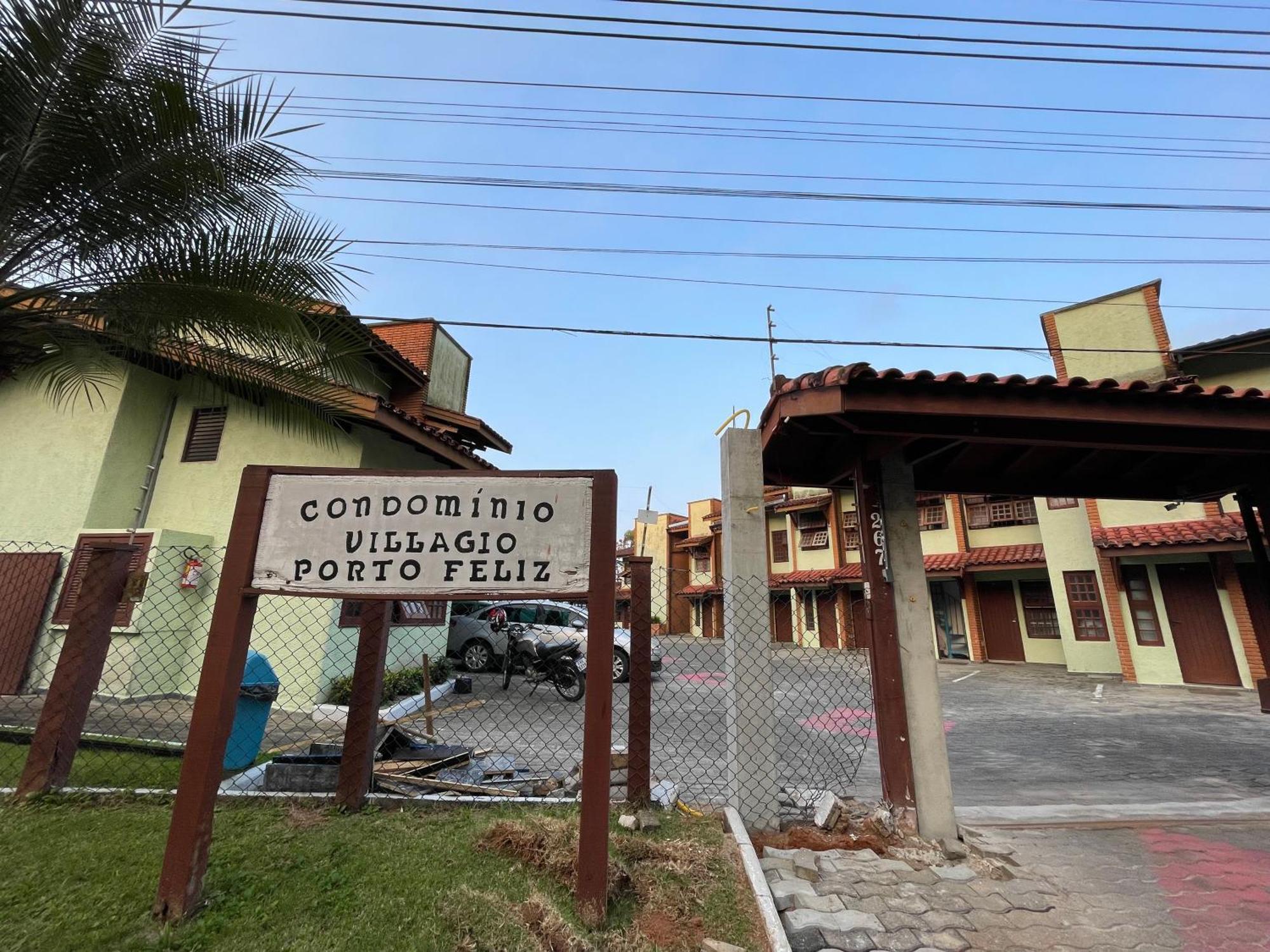 Pe Na Areia Na Praia Das Toninhas - Villagio 24 Porto Feliz Ubatuba Exterior foto