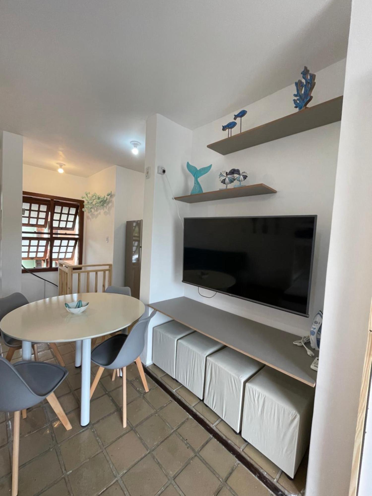 Pe Na Areia Na Praia Das Toninhas - Villagio 24 Porto Feliz Ubatuba Exterior foto